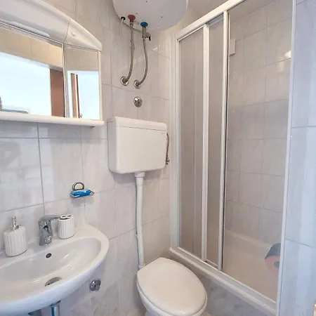 Apartment Fila - Large & Close To The Beach
